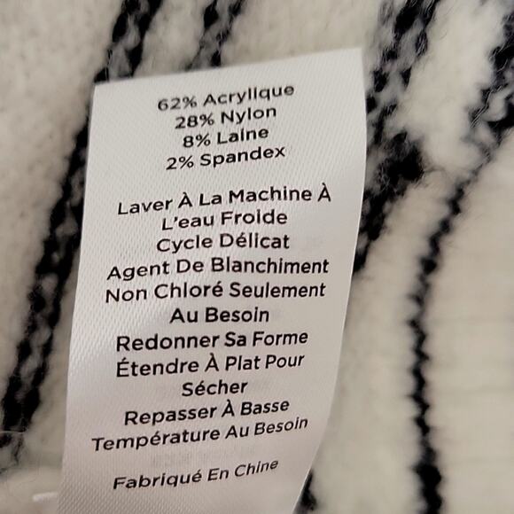 T by Talbots Turtleneck Black and White Sweater Zip Shoulder/Neck Women's Sz S - Picture 11 of 11